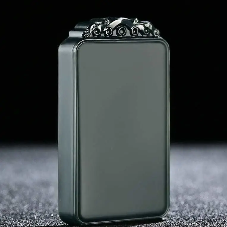 

Натуральный нефрит Хэтянь с сапфиром Сейф Pixiu No Matter Card