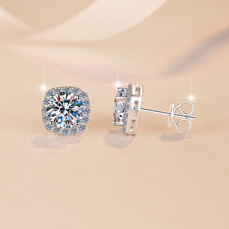 

Women's Square Stud Earrings PT950 Platinum 5CT Moissanite Minimalist Square Daily Dating Commute Versatile Elegant Gift