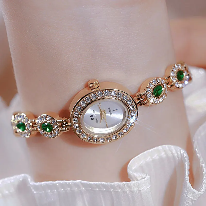 Reloj de lujo de estilo palaciego para mujer, pulsera exquisita y elegante con diamantes de agua arcoíris de colores ovalados, regalo, 2024