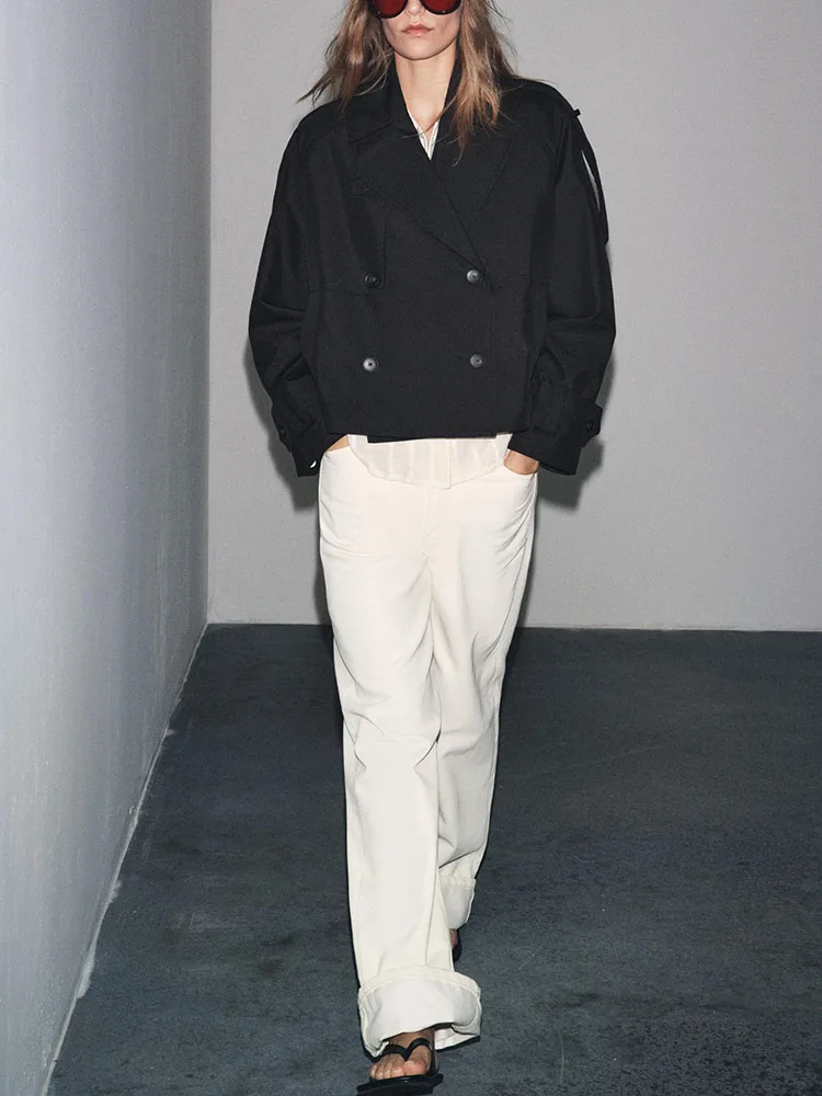 المرأة فضفاضة عادية مقاوم للماء ort Jaet جديد الخريف 2025 Faion ملابس خارجية مريحة العصرية المرحلة العرقية زي