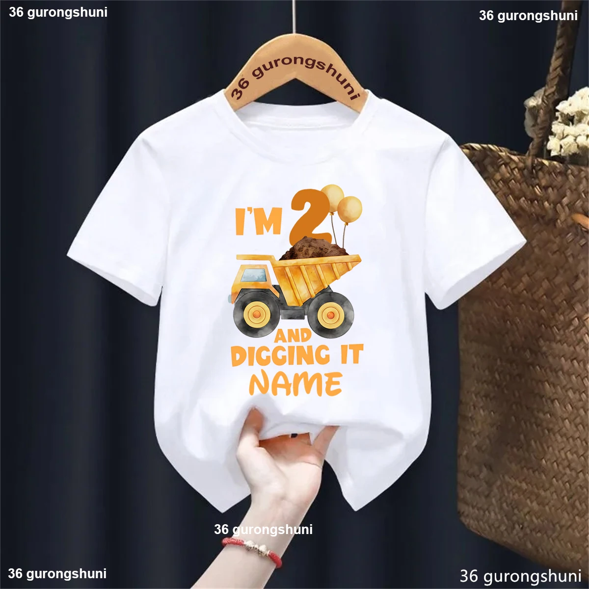 

Custom Name 2nd Birthday Gift T-Shirt I Am 2 And Digging It Bulldozer Printed T Shirt Girls/Boys Kawaii Kids Clothes Solid Tops