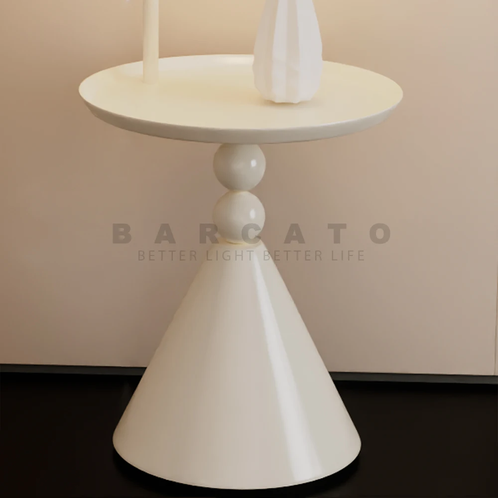 Lampada da terra moderna con Design da tavolo Art Decor Coffee Living camera da letto studio accanto alla luce illuminazione per interni lampada da