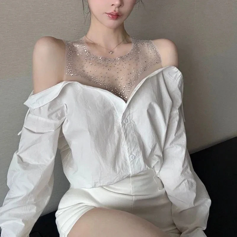 

Нежная белая блузка из сетки для женщин, прозрачная, с длинным рукавом, весенняя, сексуальная, с открытыми плечами, в стиле пэчворк, корейская мода, повседневный женский топ