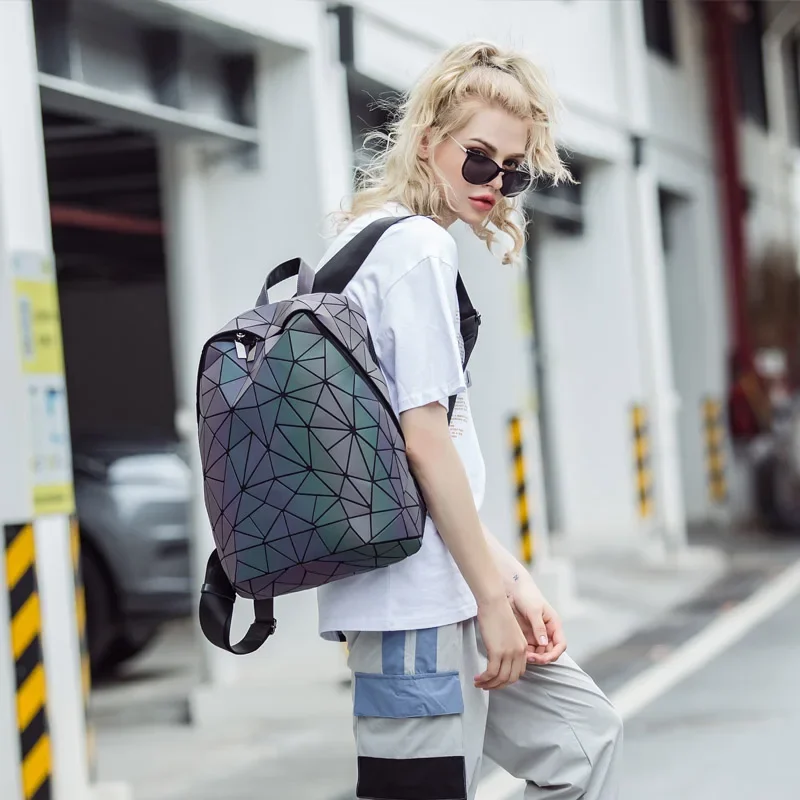 Luminous Backpacks Women Geometric 14inch Laptop Backpack Shoulder  bag Backpack Holographic Rucksack Female Trave School Bag