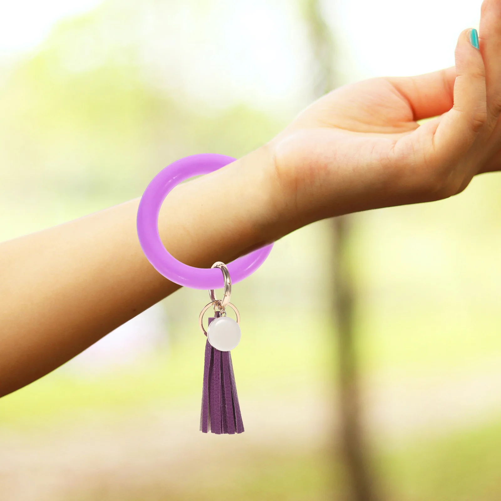 

8pcs Silicone Ring Keychain Soft Comfortable Double Holes Flexible O-Rings Multi-Use Diy Supplies For Crafts Bright Colorful