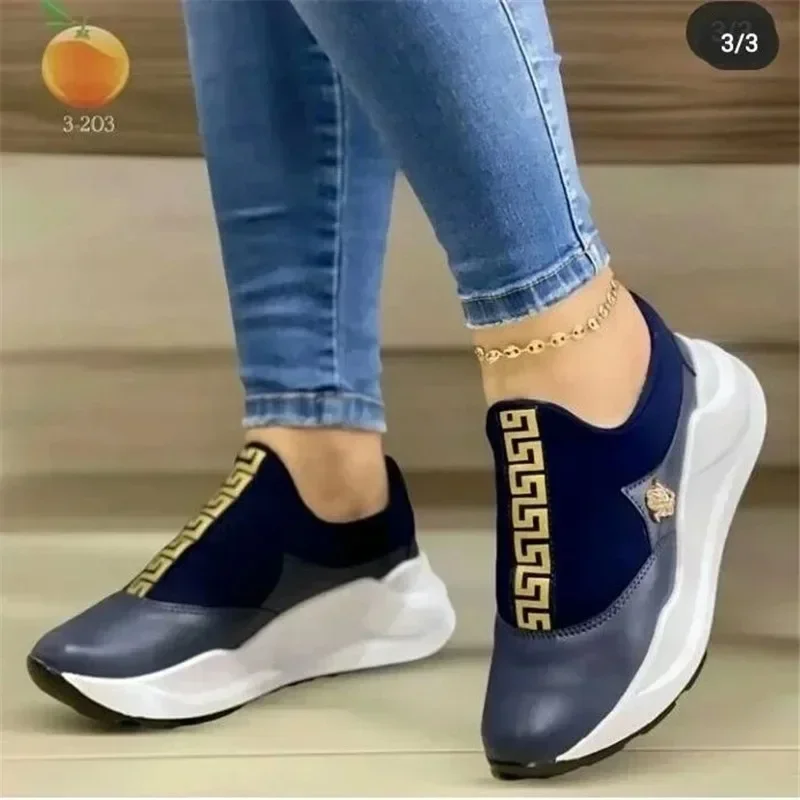 Breathable Slip on Platform Shoes Women Light Non-Slip Sneakers Outdoor Soft Comfort Vulcanized Shoes for Women Casual Tennis