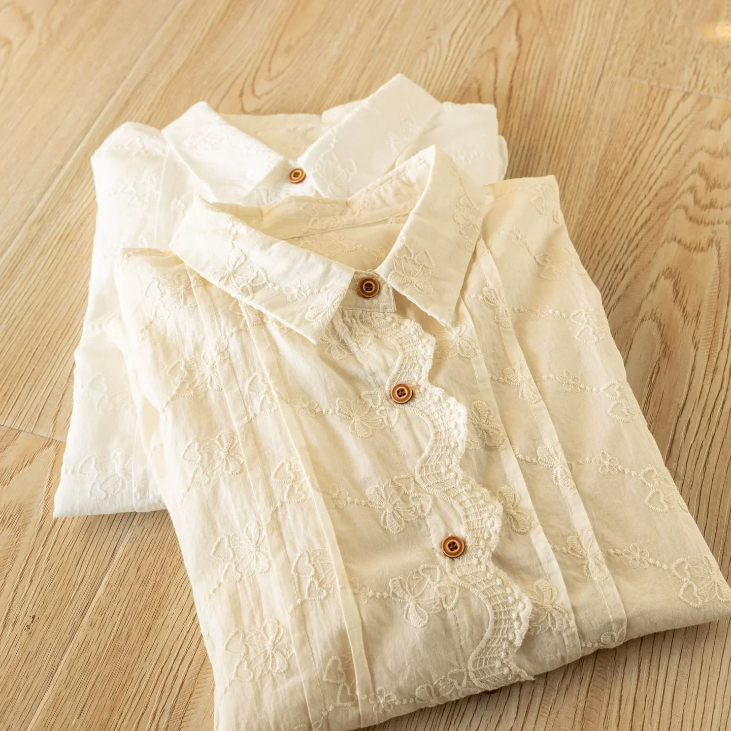 

2026 Elegant women's long sleeve top Japan fashion lace embroider shirts and blouses for women spring cute clothes