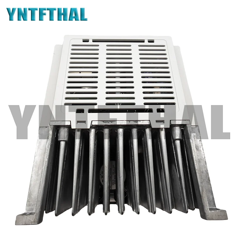 وحدة SV015IG5-4 PLC الأصلية الجديدة
