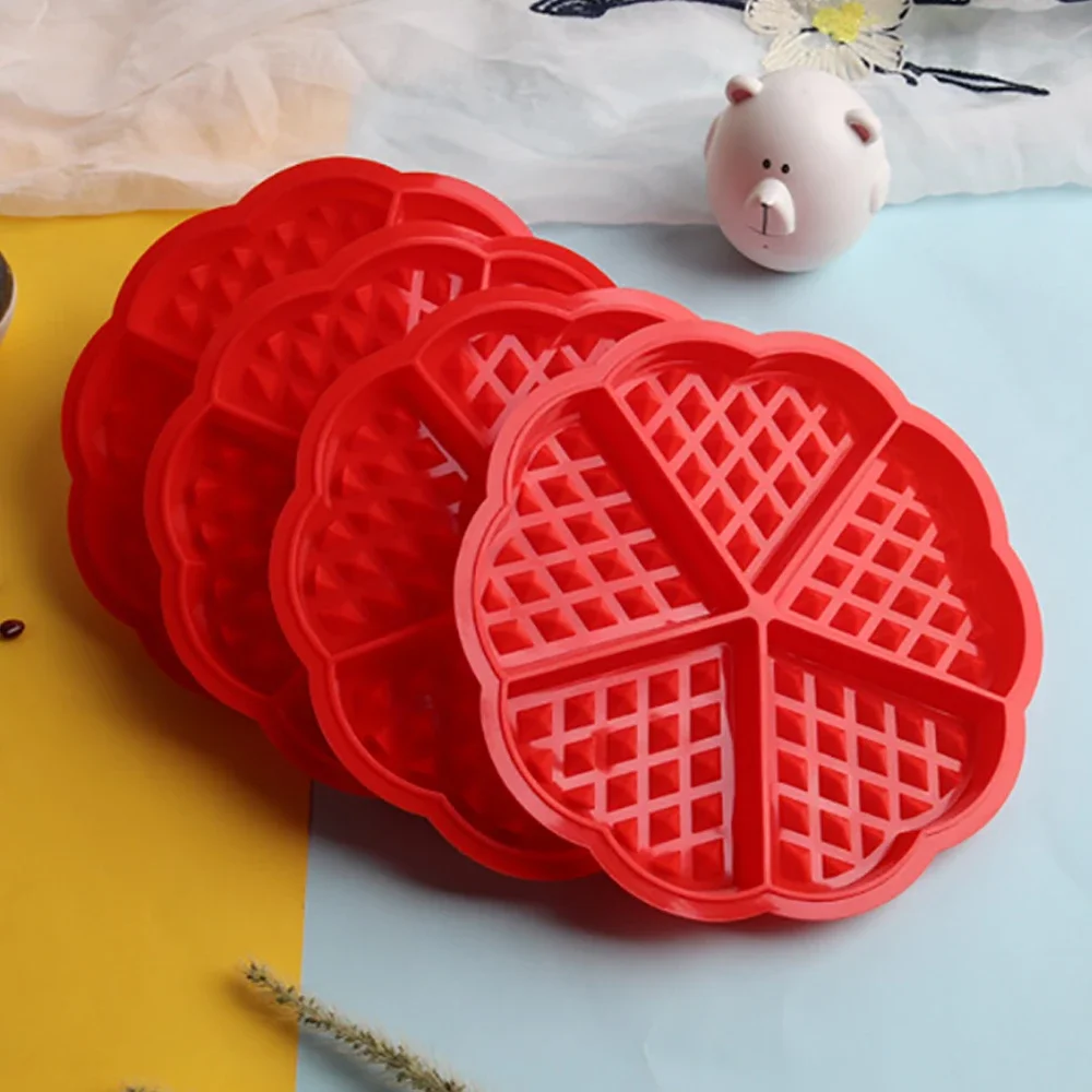 1PC 5 Heart shaped silicone waffle muffin mold baking tool