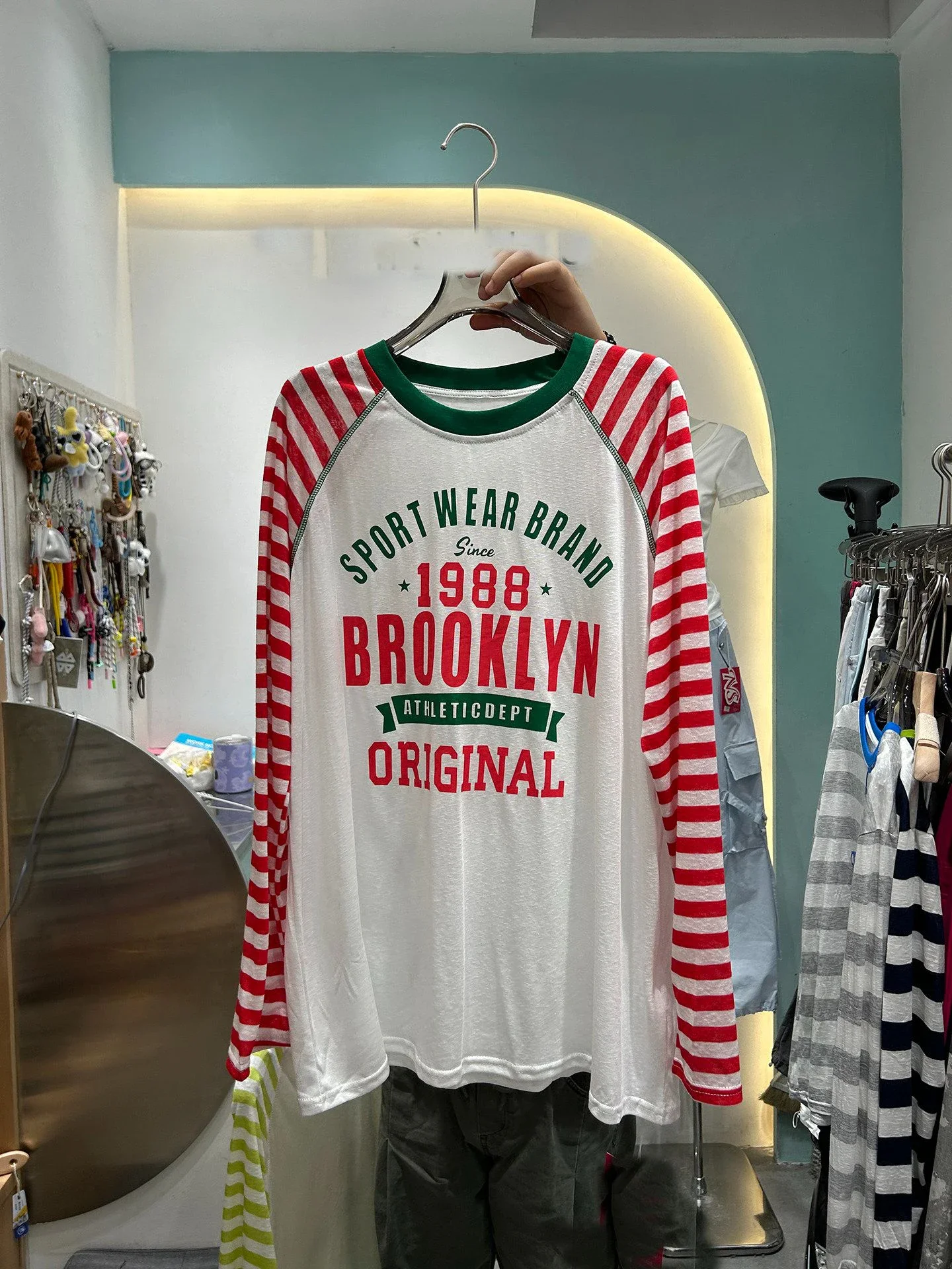 Vintage American Sport Letter Print Raglan Long Sleeve T-shirt Unisex Casual Streetwear Couple Matching Daily Loose Fit Top