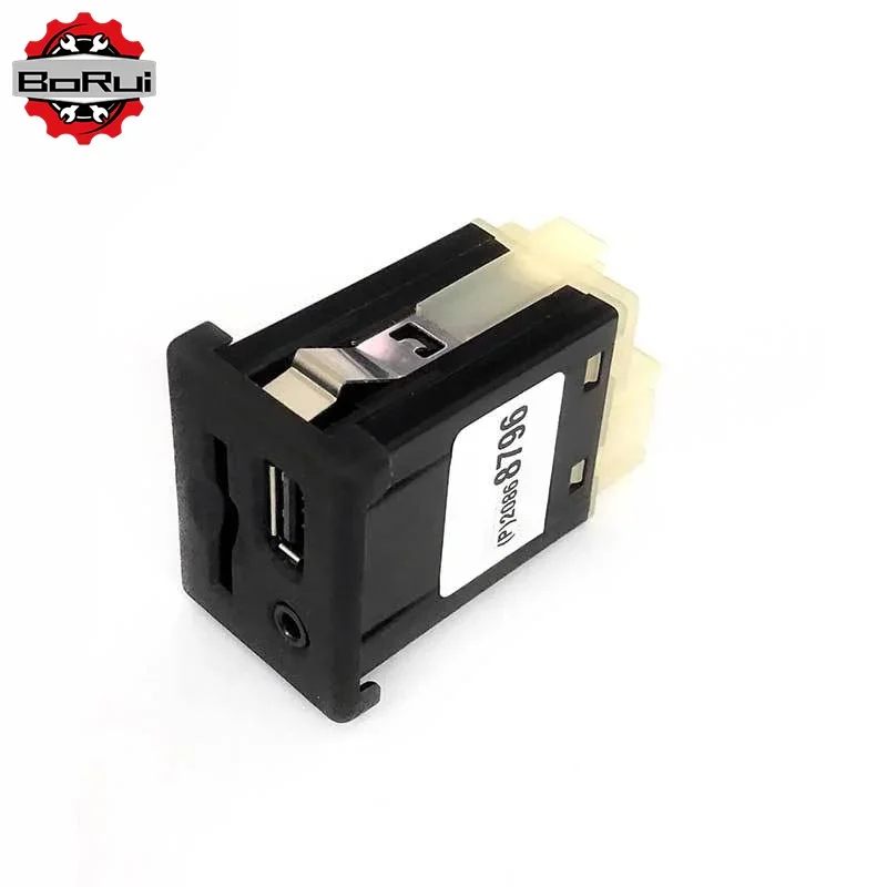 OEM 20868796 Automobiles USB SD Card + Aux Socket 3.5MM Line-In Connector Adaoater For Vauxhall Insignia & Zafira C