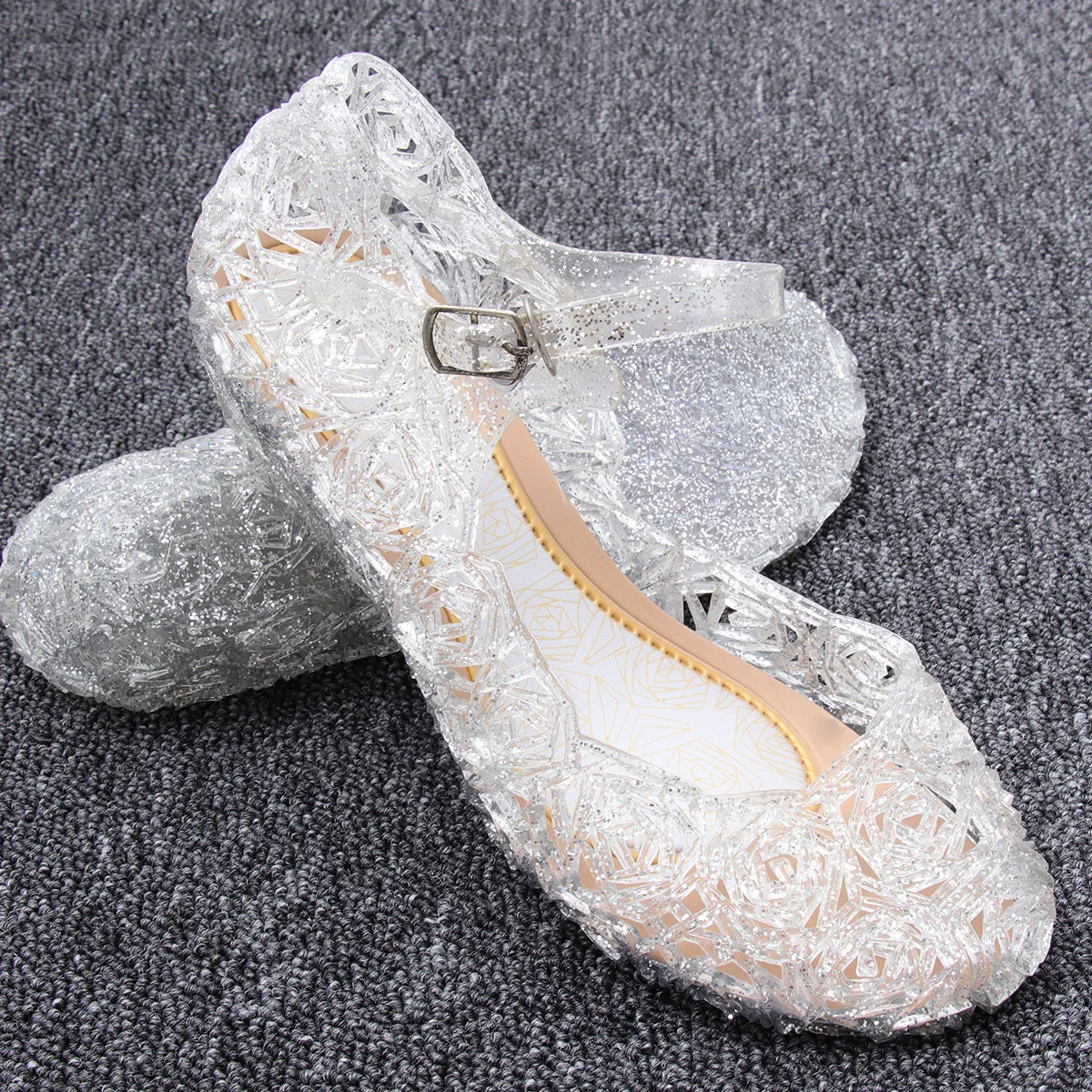 

1 Pair Baby Girl Sandals Adjustable Strap Comfortable Kids Sandal Summer Shoes For Dresses Skirts White Size 36