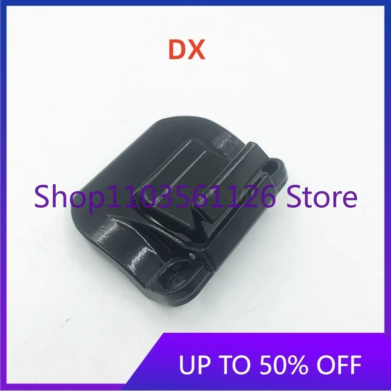 High Quality Excavator Cab Sunroof Buckle Glass Lock  Equipment DX60 150-7 215-9 225-9