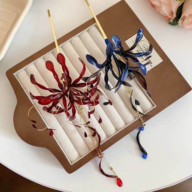 Super Fairy Red Spider Lily Flower Hair Sticks for Women Dripping Oil Tassel Hairpins Vintage Delicate Hanfu Chopsticks Wedding