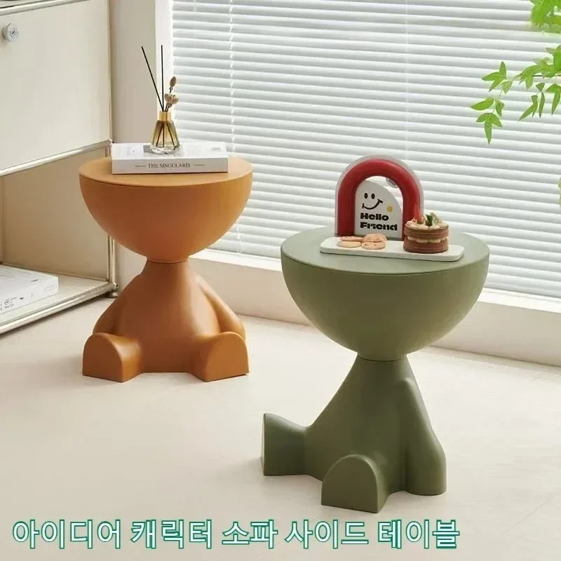 Light Luxury Cartoon Sofa Edge Table Creative Flat Head Coffee Table Small Household Plastic Coffee Table Furniture Side