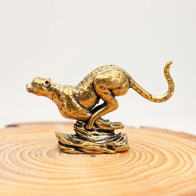 Retro Brass Hunting Leopard Miniature Ornaments Creative Home Desktop Decors Simulated Wild Animal Design Small Statue Figurines