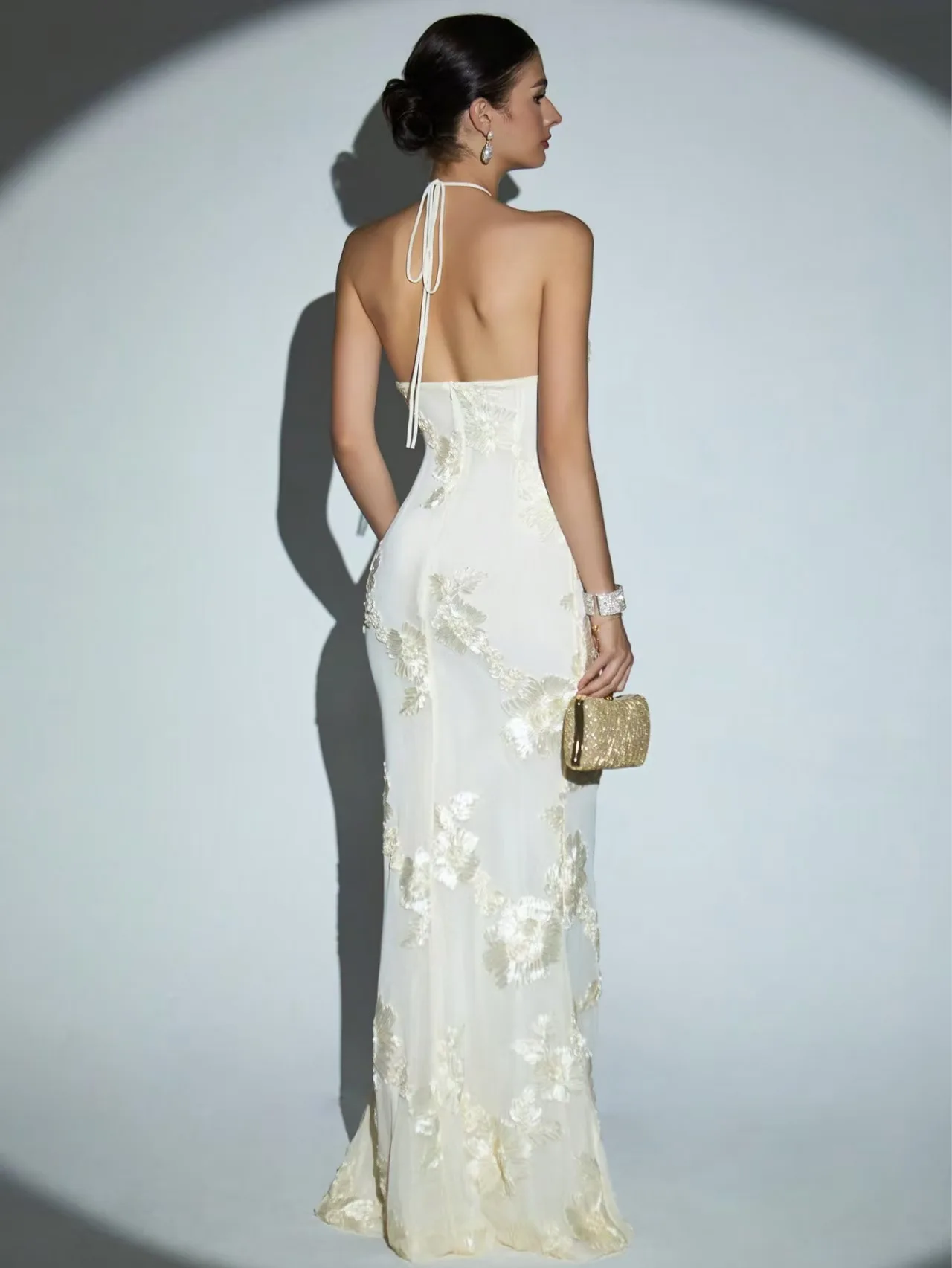 VOORRAAD Vrouwen Sexy Halter Uit de Schouder Borduren Bodycon Lange Jurk Elegante Avondfeest Verjaardag Cocktail Outfit