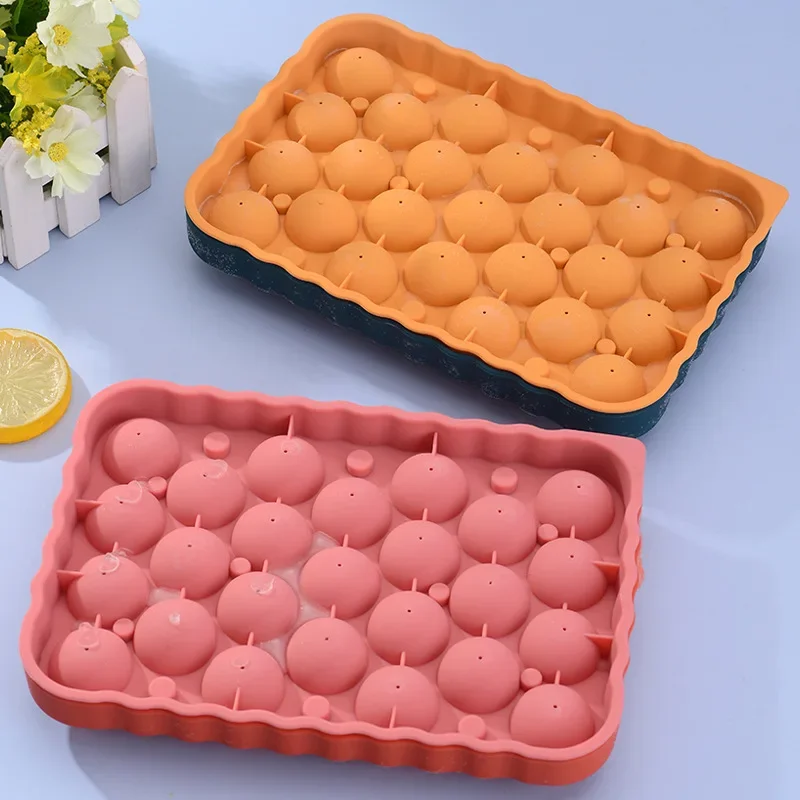 

Direct Supply Summer Special Drink Wine Marbles Silicone Ice Tray Creative Solid Color Large Capacity with Lid Ice Cube Mold Set