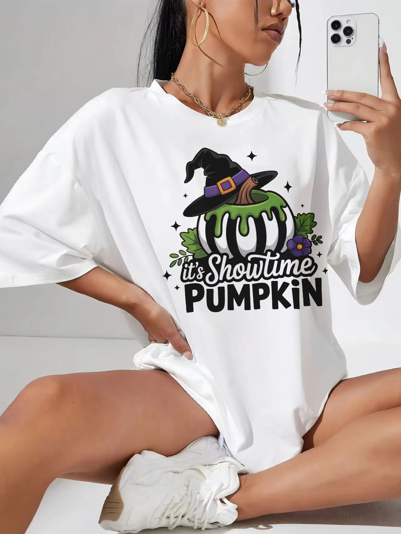 

it;s shoetime pumpkin White soft cotton maternity tee full pregnancy length crew neck comfortable stretch sides