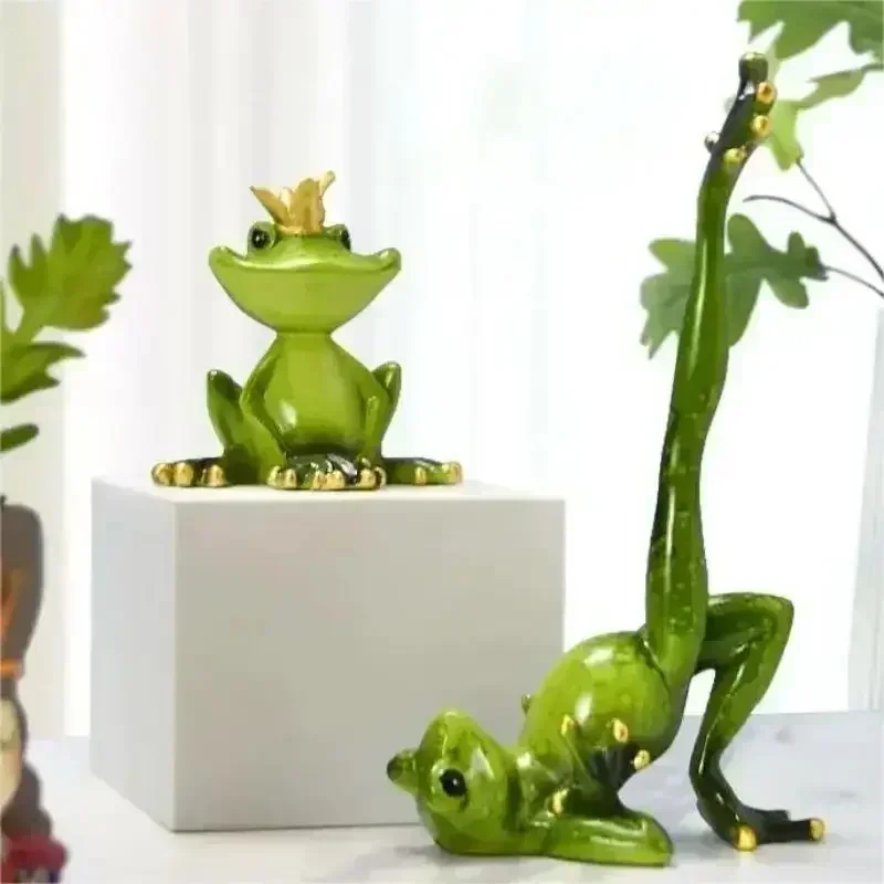 Yoga Frog Figurines Frog Decoration Couple Frogs Sport Frogs Desktop Ornaments Resin Art Crafts for Home Decoration