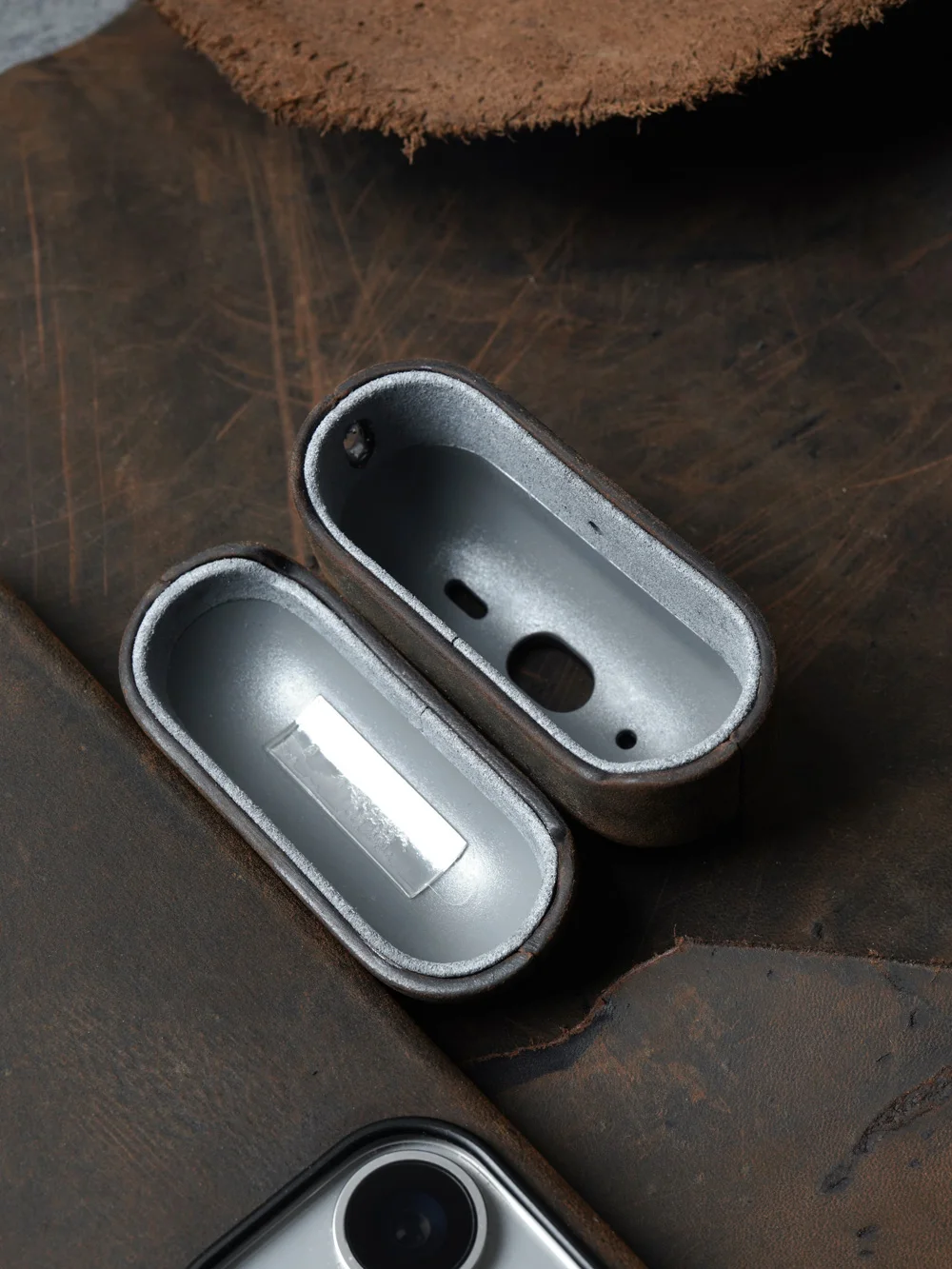 Italienische Crazy Horse-Echtledertasche für AirPods Pro 3 und 2 Luxushüllen, kabellose Bluetooth-Headset-Abdeckung – Detail 8