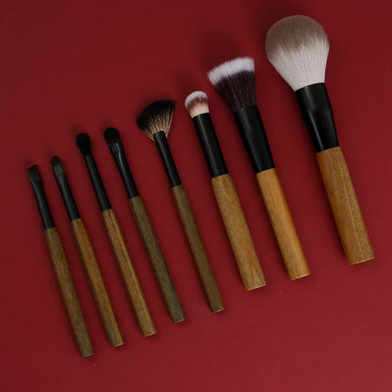 

BEIYALI 8 green sandalwood makeup brushes snow fox fur animal hair pony hair loose powder concealer eye shadow brush set