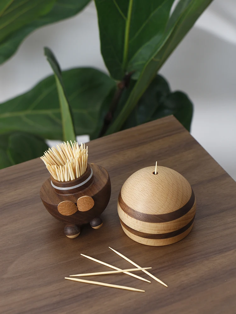 Toothpick Box Household Solid Wood Toothpick Holder Creative Cute and Cute Decorative Ornament Portable Toothpick Jar