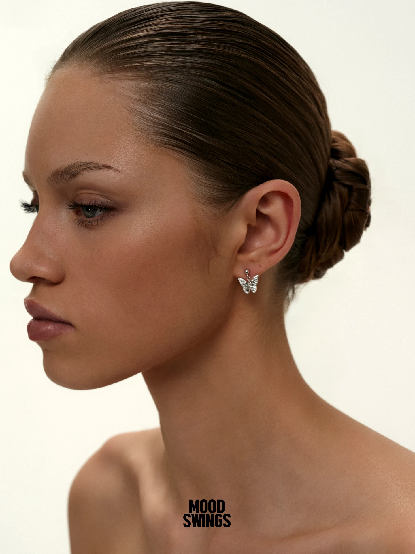 nouveaute-boucles-d'oreilles-en-argent-925-dore-sensation-de-luxe-diamants-incrustes-bijoux-elegants-et-tendance-marque-moo