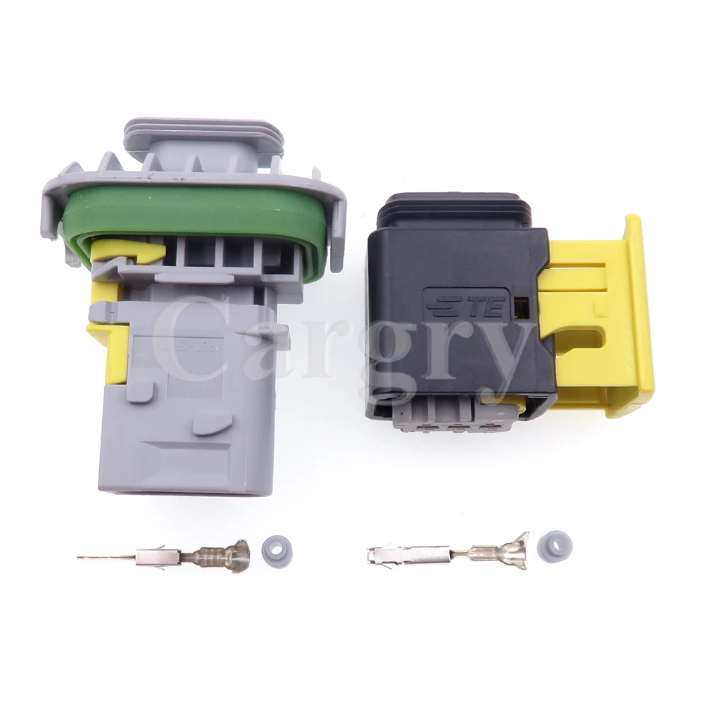 1 Set 3P 2-1703843-1 0-1418449-1 Automatische Draadconnector 0-1418451-1 0-1670729-1 2-1703843-1 2-1418448-1 Autokabelaansluiting