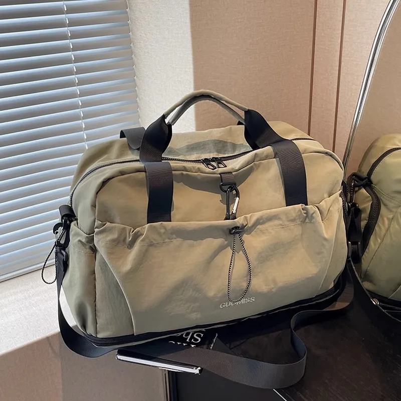 borsa-da-viaggio-di-grande-capacita-per-brevi-spostamenti-nuovo-stile-borsa-sportiva-per-fitness-con-scomparto-separato-per-oggetti-bagnati-e-asciutti-ideale-per-viaggi-maternita-e-conservazione