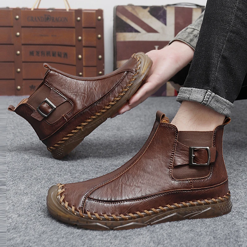 

New autumn and winter men's short boots Comfortable minimalist retro style leather shoes Handmade Plus Size Casual Versatile