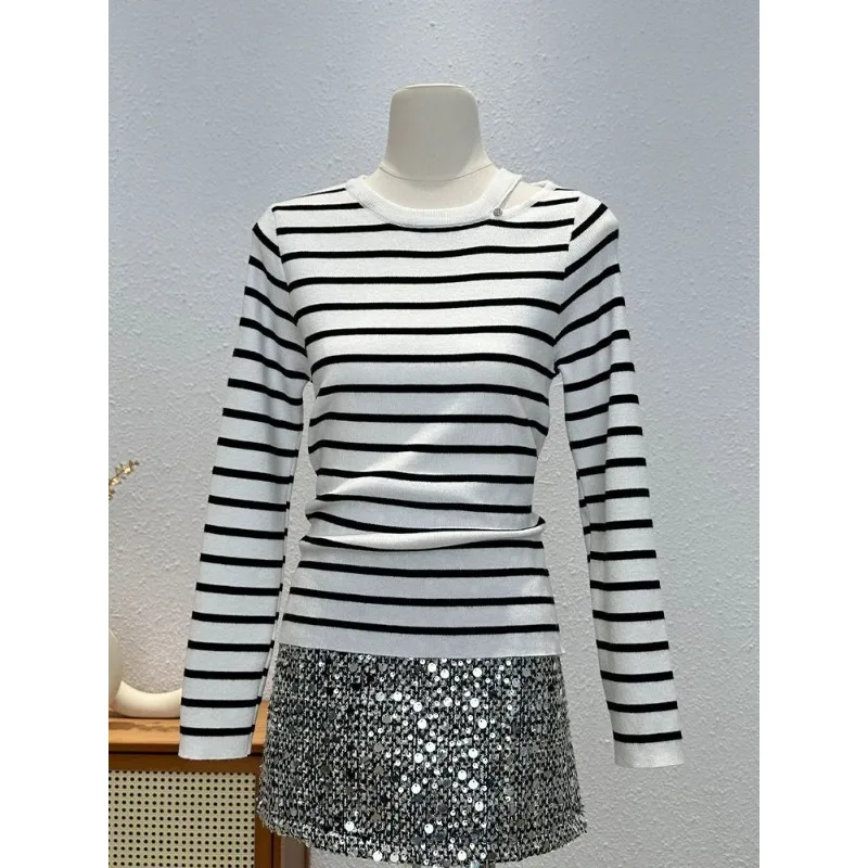 

Вязаный свитер с открытой ключицей, топы для женщин, осень-зима, полосатые полые свитера, рубашки, пуловеры с круглым вырезом