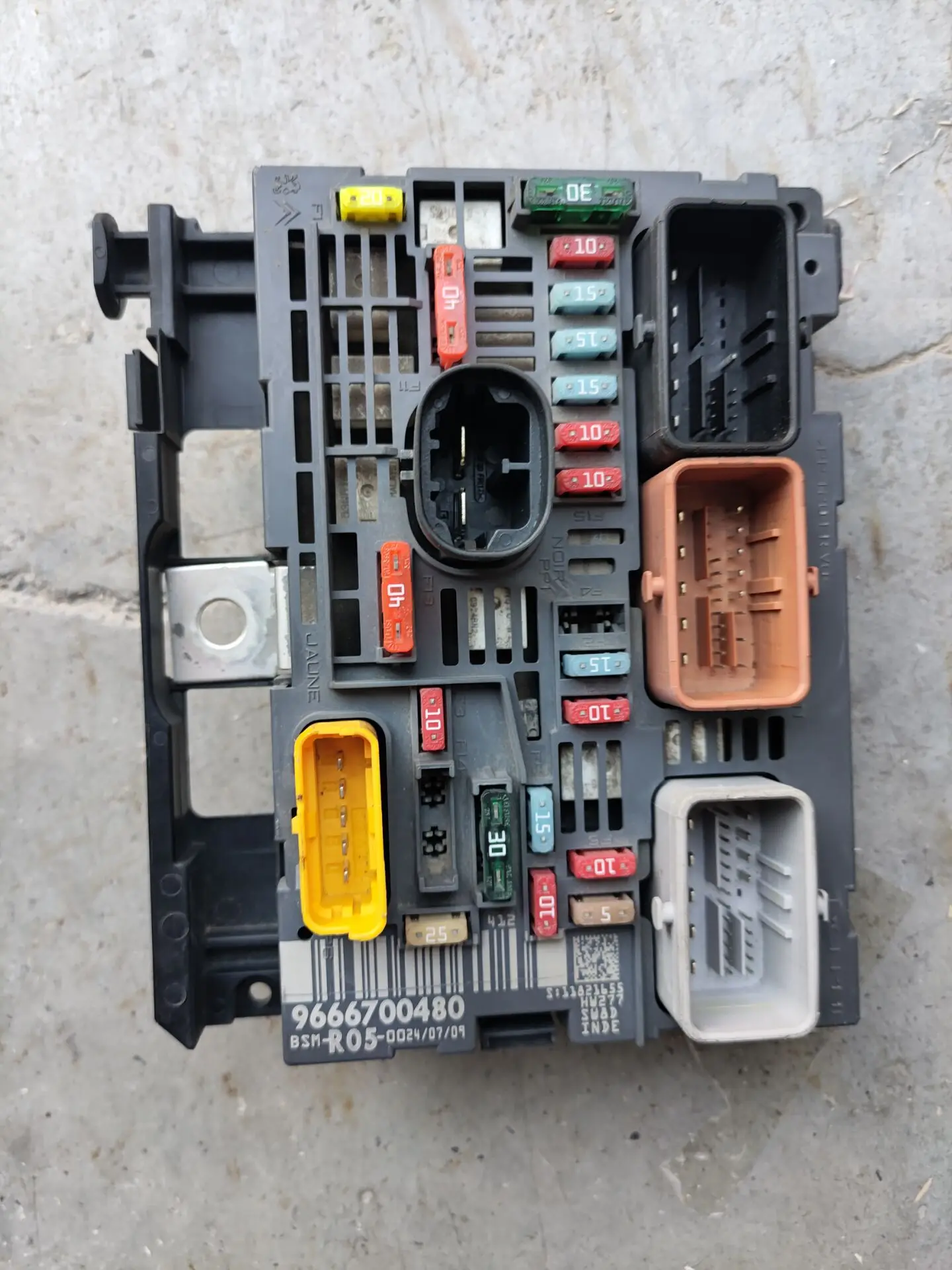 

BSM R05 original 9666700480 central control box