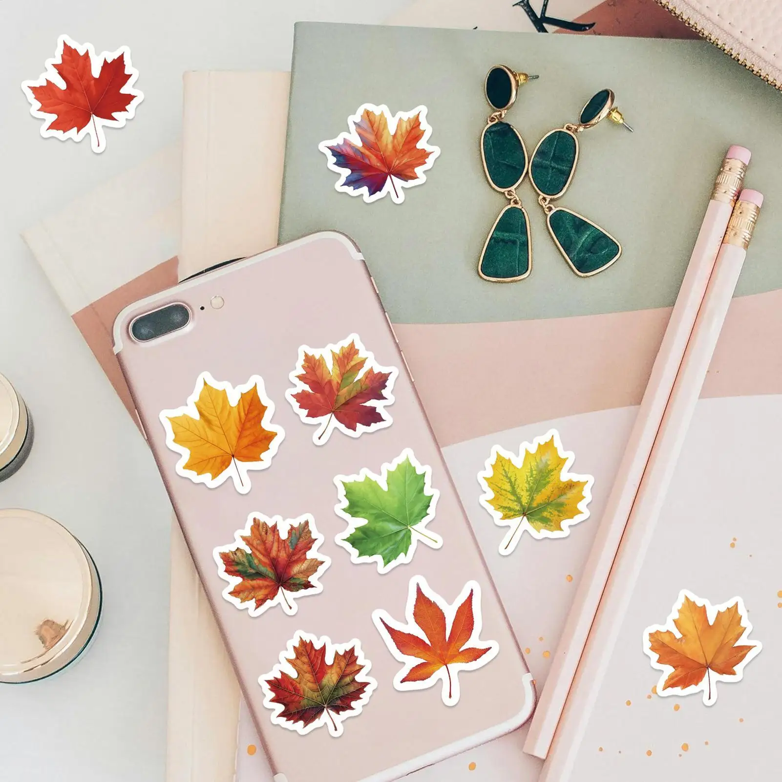 500PCS Maple Leaves Roll Stickers Gift Decor DIY Phone Scrapbooking Bottles Waterproof Room Modern Home Sealing Stickers