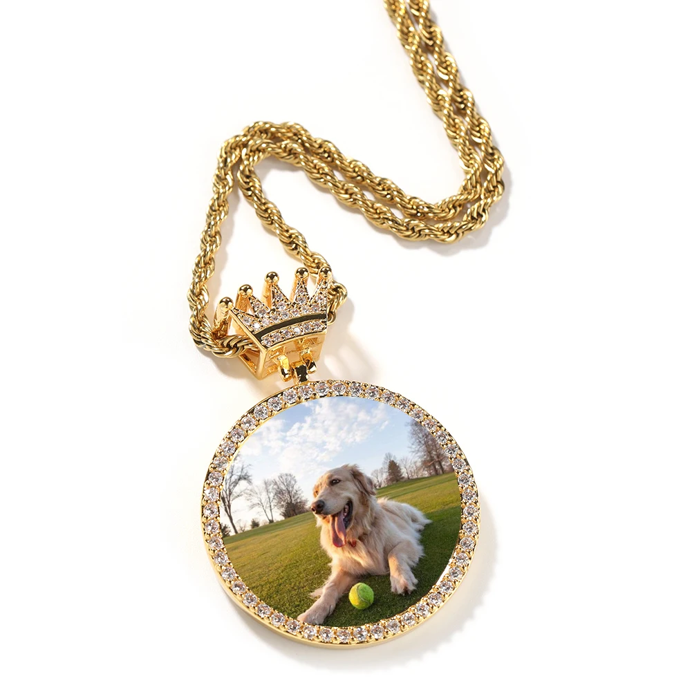 Uwin Custom Round Photo Medallions Necklace with Crown Clasp Photo Memory Pendant Personalized Fashion Hip hop Jewelry For Women