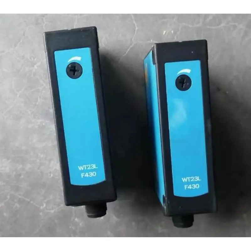 Used WT23L-F430 1045643 photoelectric sensor test OK, fast  shipping