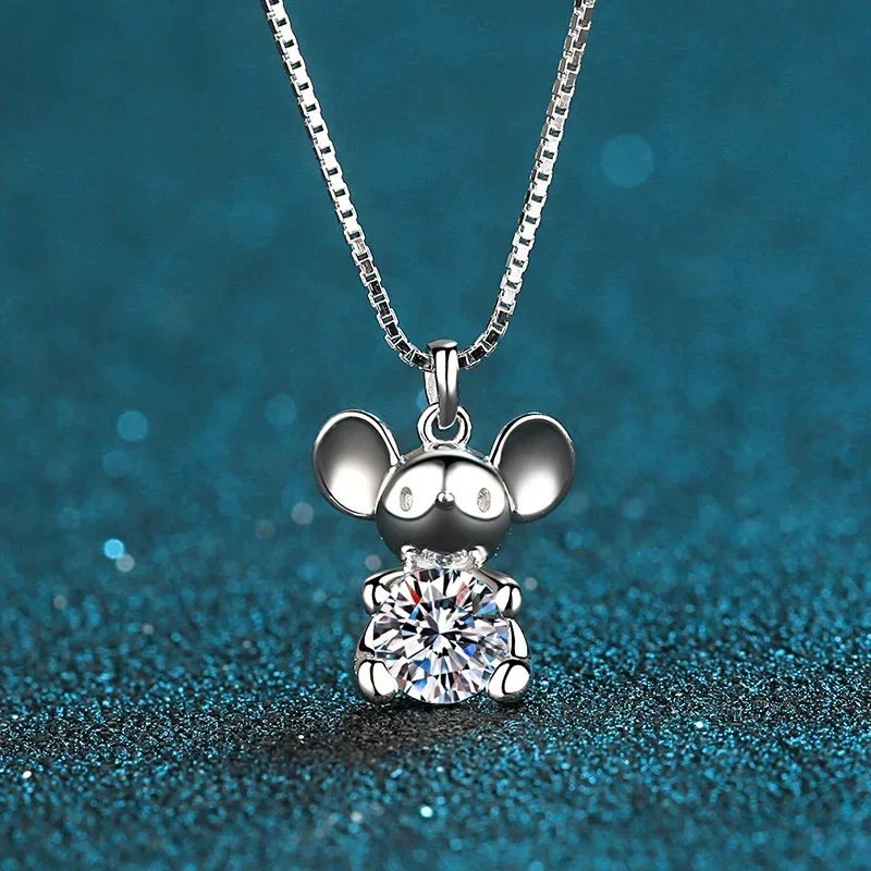 

18K White Gold Pendant for Women 0.5CT Moissanite Cute Mouse Necklace Zodiac Personalized Collarbone Chain Daily Fine Jewelry