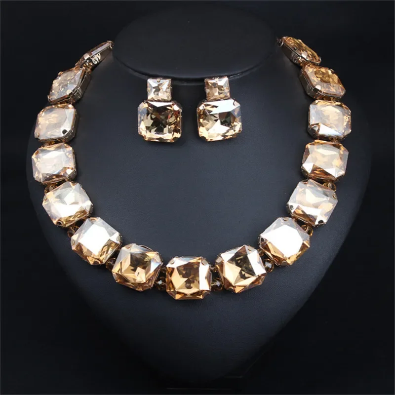 

Bohemian Geometric Red Crystal Bridal Wedding Jewelry Sets for Women Statement Rhinestone Gold Color Clavicle Luxury Jewelry