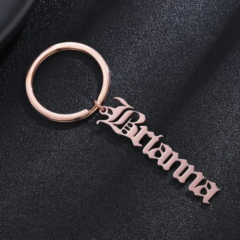 Customized Name Pendant Keychain Fashionable Unique Stainless Steel Keychain Female and Male Couple Name Keychain Friend Gift