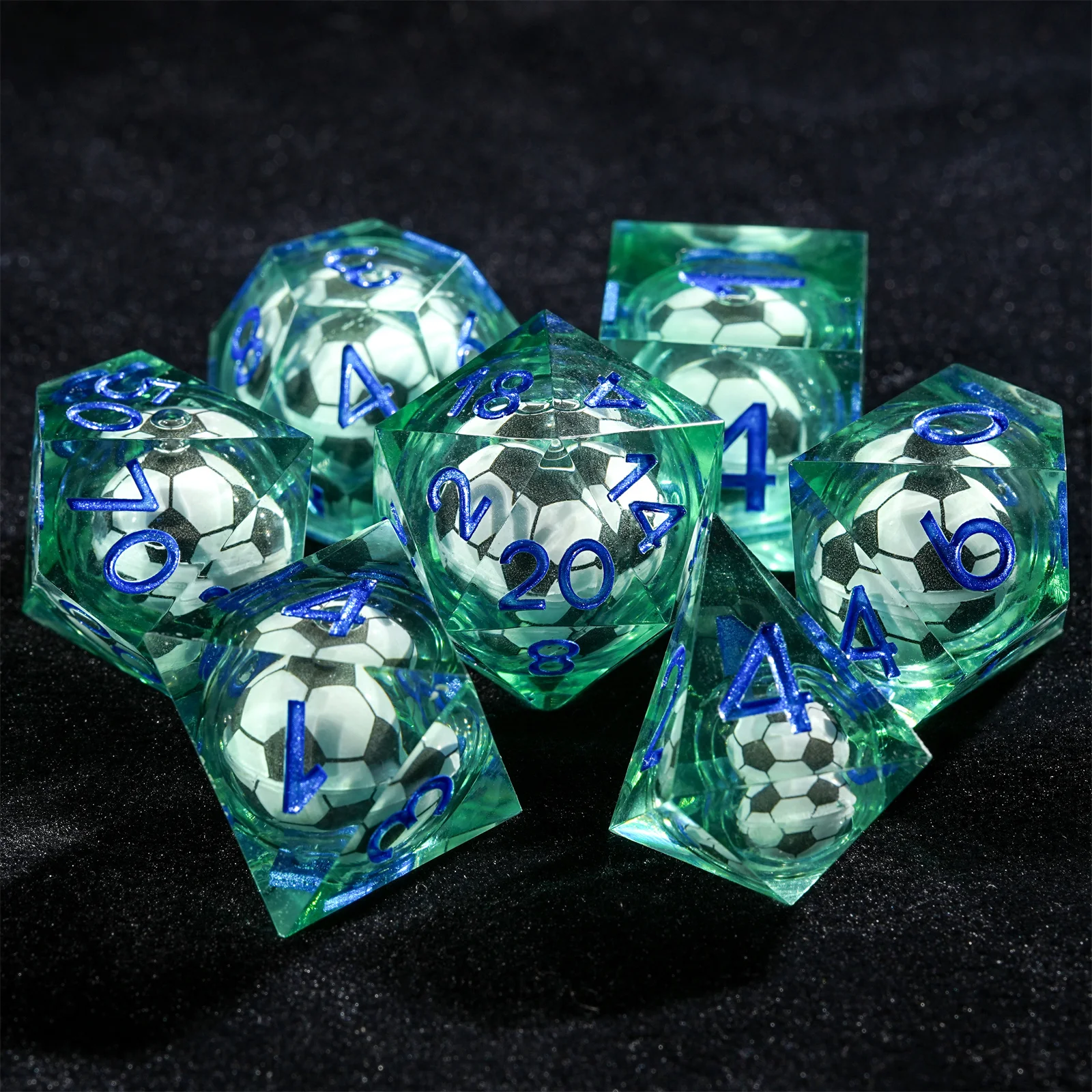 

1-7pcs DND Dice Football/Basketball Dice Soccer Resin Dice Multi-sided Polyhedral Dice for D&D Game COC Role Playing RPG Table