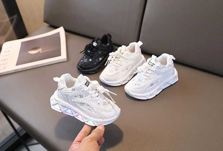 أحذية جلدية للرضع، أحذية خفيفة مضيئة على الموضة للأطفال، خفيفة الوزن، أحذية كاجوال مريحة للأطفال #6