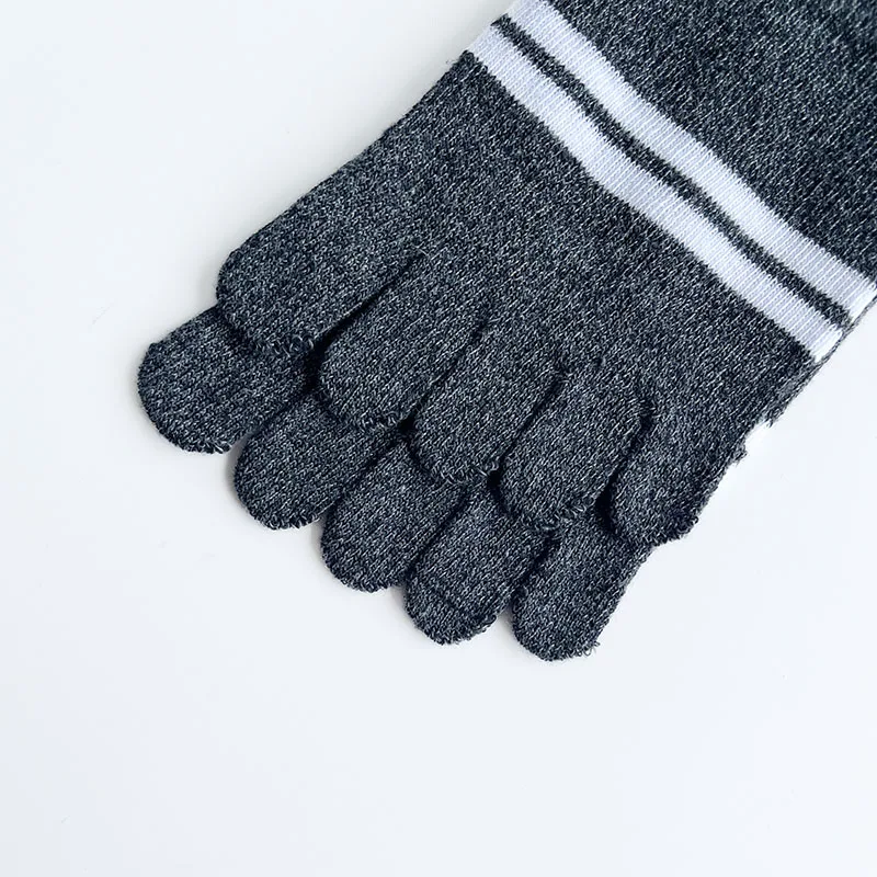 Long Five Finger Socks Man Striped Cotton Colorful Sweat-Absorbing Keep Warm Vintage Business Party Dress Toe Socks Gentleman