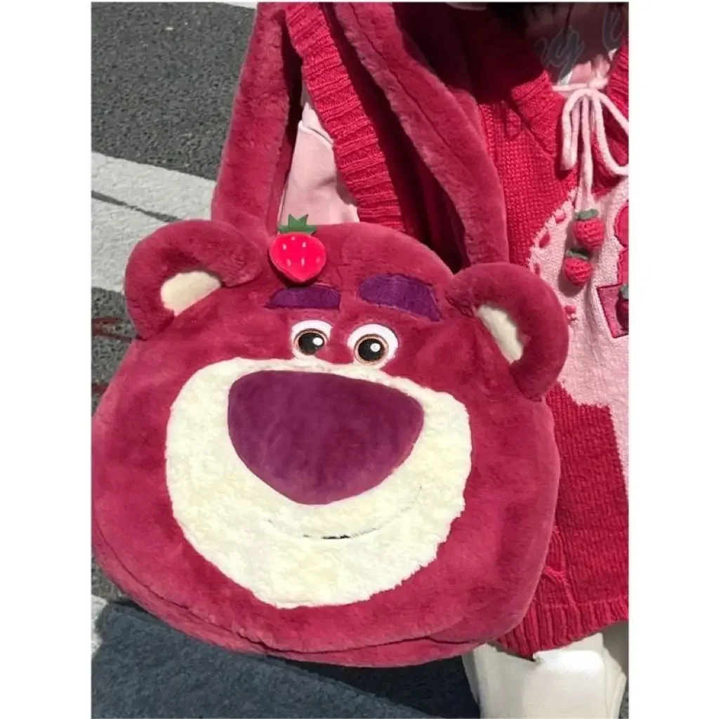 Nowa pluszowa torba na ramię torba truskawkowa miś Lotso Disney o dużej pojemności urocza torebka z uchwytem trójwymiarowa zabawna torba dla kobiet