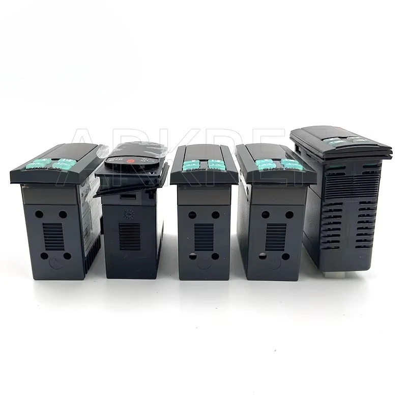 

Italy Original CAREL Refrigeration RCDIS1HOEO Temperature Controller in Stock