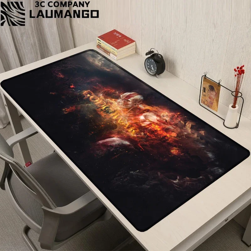 Gott des Krieges Maus Pad Gaming Laptops Erweiterte Cartoon Mauspad Gamer Mause Anime Tastatur Matte Schreibtisch Zubehör Pads Deskmat Matten