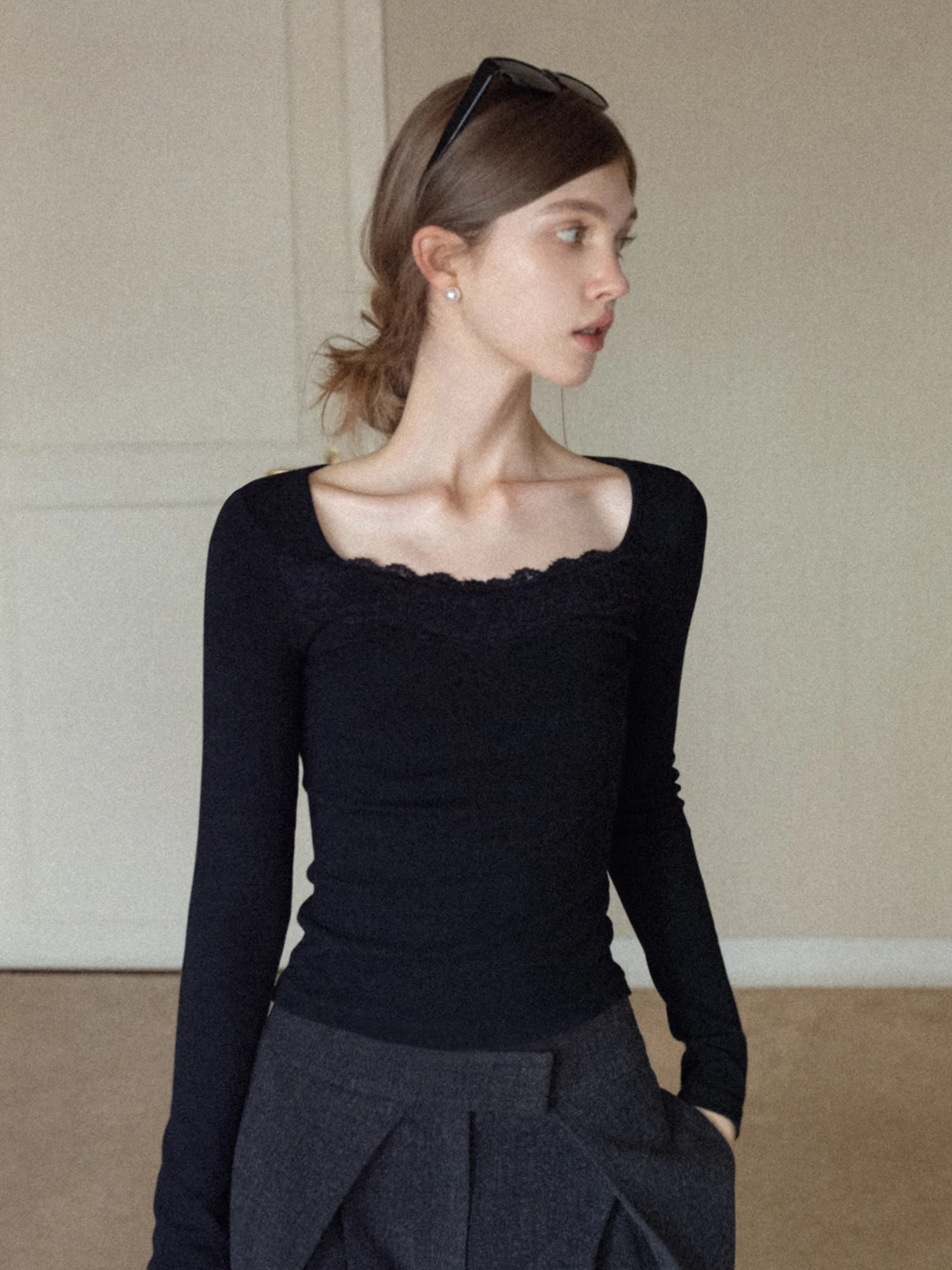 Eggka Black Lace Trim Slim Fit Short Sleeve Long Sleeve T-Shirt Women's Collar Gentle Sensitivity High Intelligence Perception