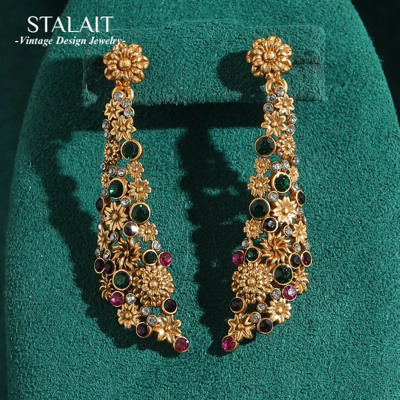 

Vintage Drop Dangle Rhinestones Flower Earrings Aesthetic Statement Woman 2025 Luxury Designer Charm Antique Jewelry Accessories