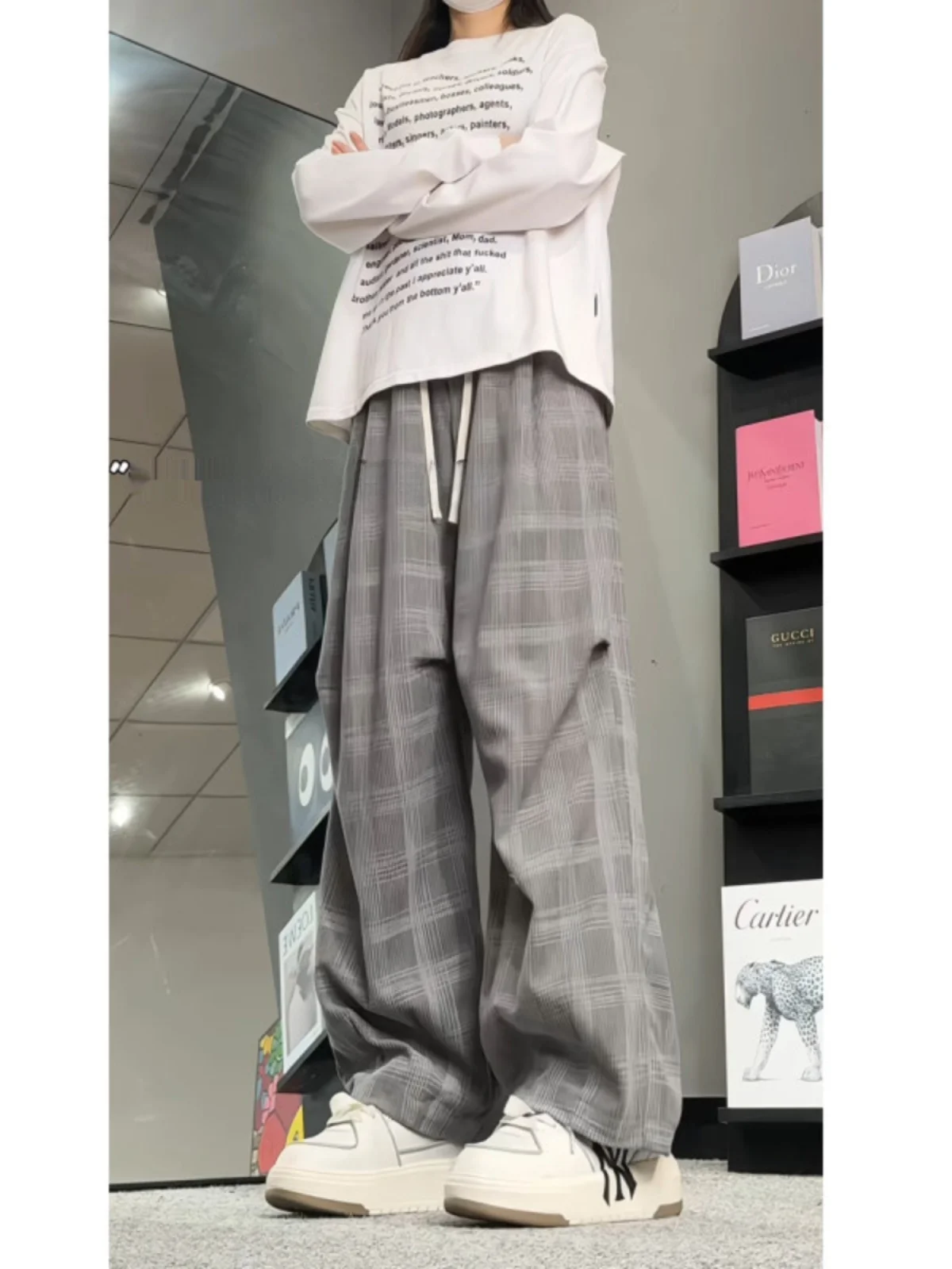 

Slim Fit Vintage Plaid Pants Men's Summer Thin Wide Leg Casual Trousers Loose BF Lazy Sle Polyester Spandex Blend