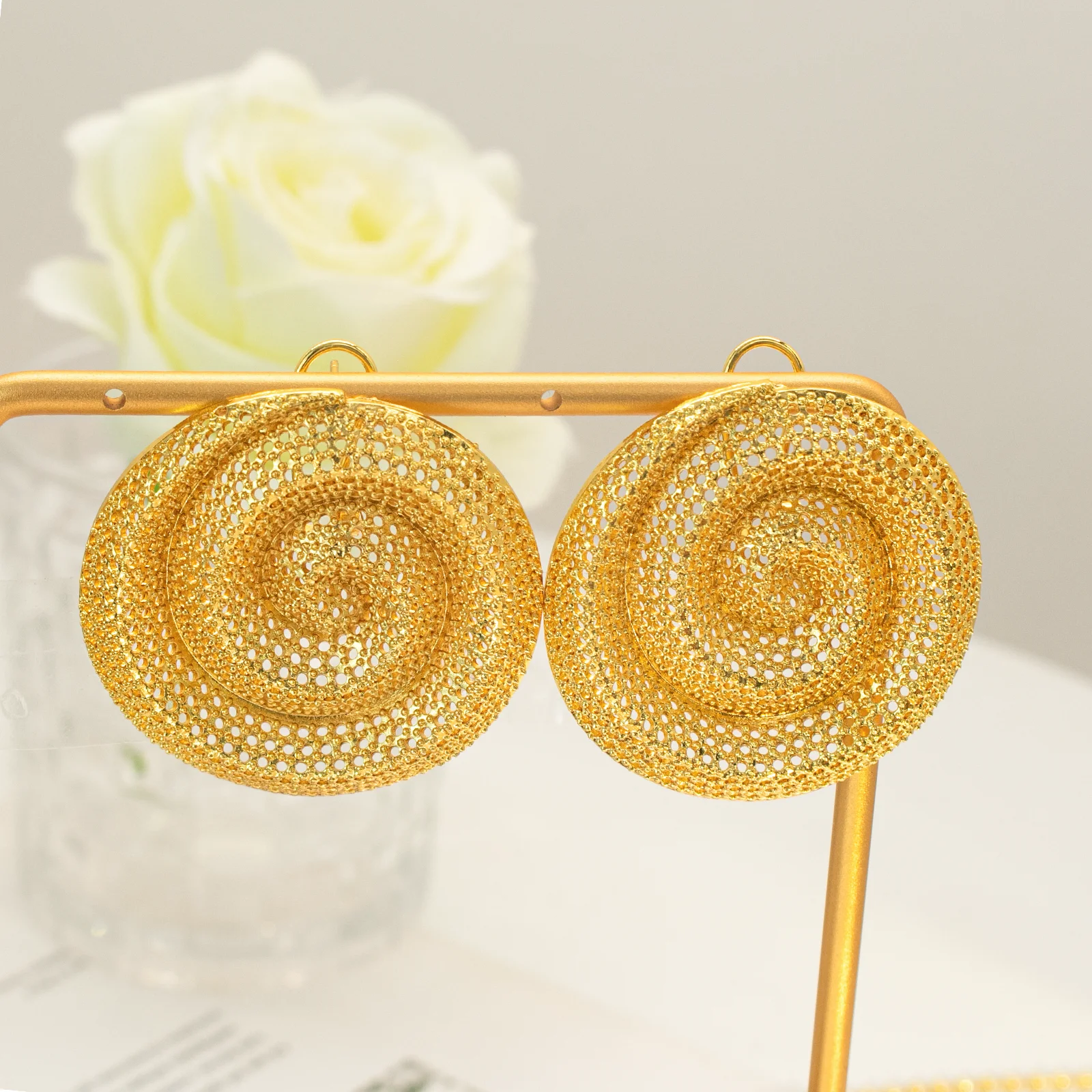 YTJX Hohle, kreisförmige, rotierende, geometrische, große Ohrringe, übertriebener Schmuck, Accessoires für den täglichen Gebrauch als Valentinstagsgeschenk für Frauen – Detail 5