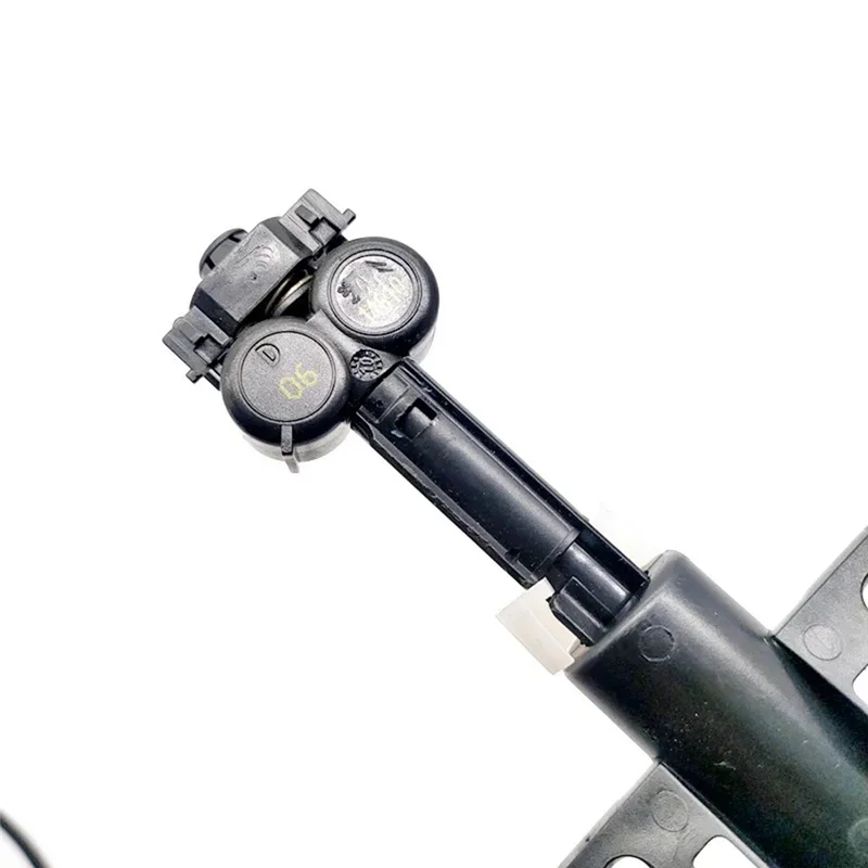

6438Y7 6438Y8 Headlight Washer For 308 408 Mercosur Head Light Lamp Cleaning Nozzle-A93R